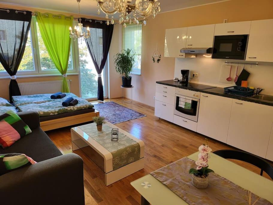 Enjoy Vienna Apartment Exterior photo